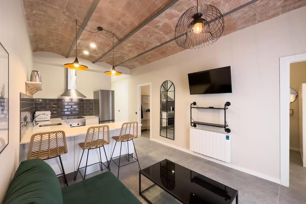Bebarceloner Sants Apartments - 2 Bedrooms Barcelona Exterior foto