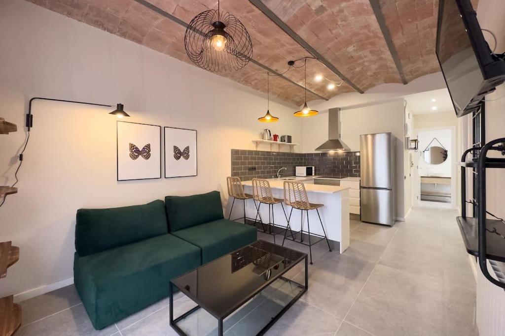 Bebarceloner Sants Apartments - 2 Bedrooms Barcelona Exterior foto